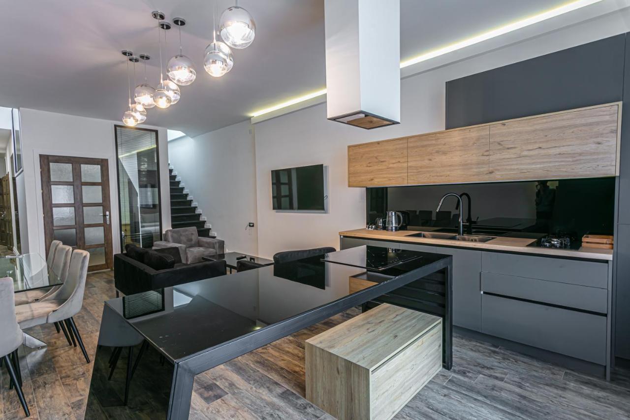 Luxe Apartment In Center Γιερεβάν Εξωτερικό φωτογραφία